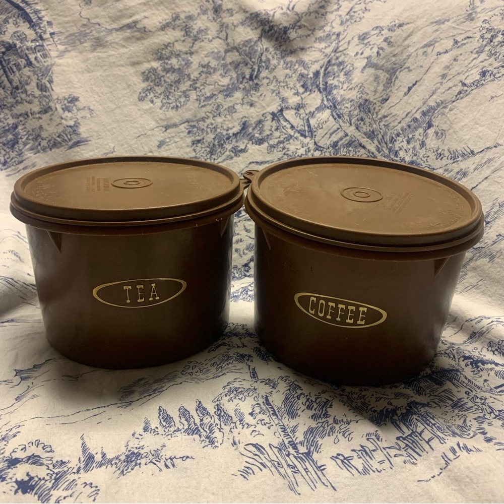 Tupperware Tea & Coffee Dark Brown Canister (263-5 & 263-6) with Lids Vintage